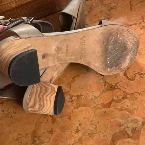 VINCE. Ria City Sandals Pumice Stone 7 - Picture 9 of 9